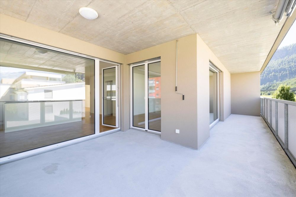 Grosszügig, sonnig und nah am Walensee - Balkon/Terrasse/Sitzplatz