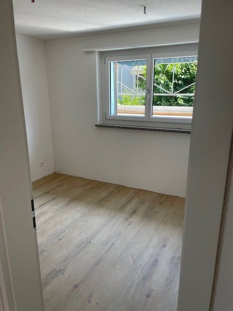 Erstvermietung neue Wohnung mit Balkon - Bild 4