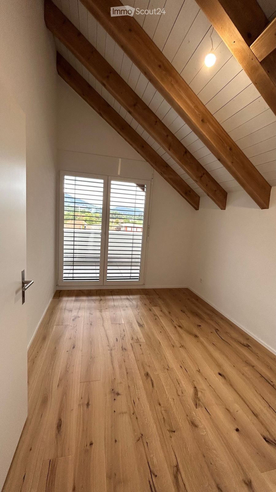 KERNSANIENIERTE UND HOCHWERTIGE 3½-ZI.-WOHNUNG - Bild 9