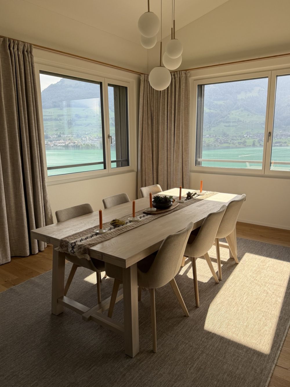 2.5 Apartment Lake View- (Available 4-31 December) - Bild 1