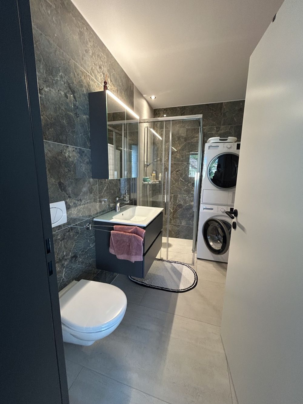 2.5 Zimmer Wohnung mit grosser Terrasse - Bild 5