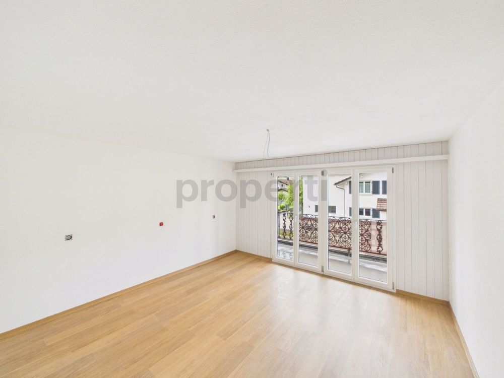Moderne 4.5-Zimmer-Wohnung mit Balkon und Kamin in Mels - Image 5