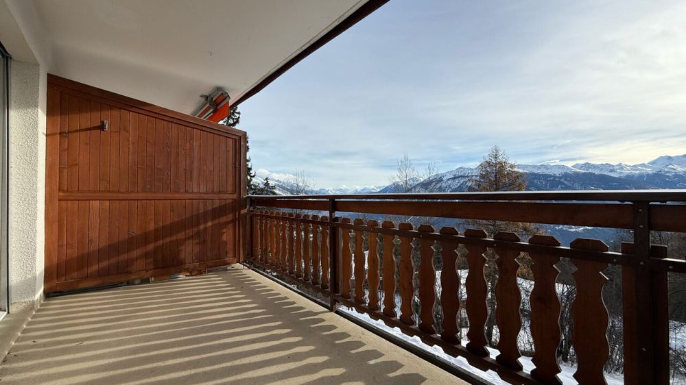 LOC 25 - MARIGNY ANDOLLA 14 - Grand et large balcon pour profiter du soleil et de la vue / Large, wide balcony to enjoy the sun and the view / Ampio balcone per godere del sole e del panorama