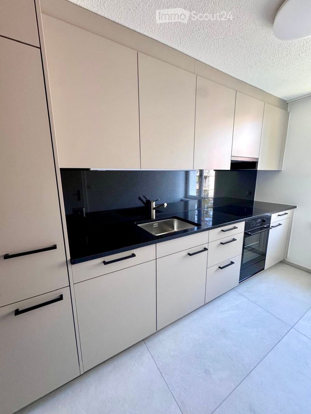 ERSTVERMIETUNG: neu sanierte 4.5-Zi. Wohnung, 105qm - Bild 4