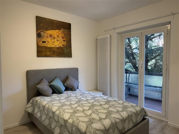 Viganello: Appartamento 4.5 locali - Camera