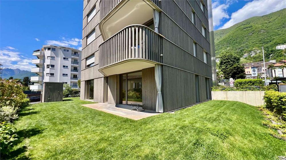 MINUSIO - Nuovo appartamento con grande giardino e vista lago - Bild 11
