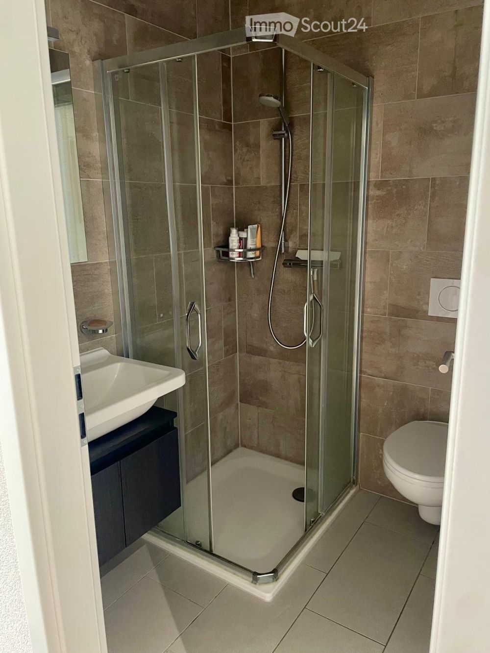 Charmantes 3.5-Zimmer-Wohnung mit Balkon in St-Barthélemy VD - Bild 10