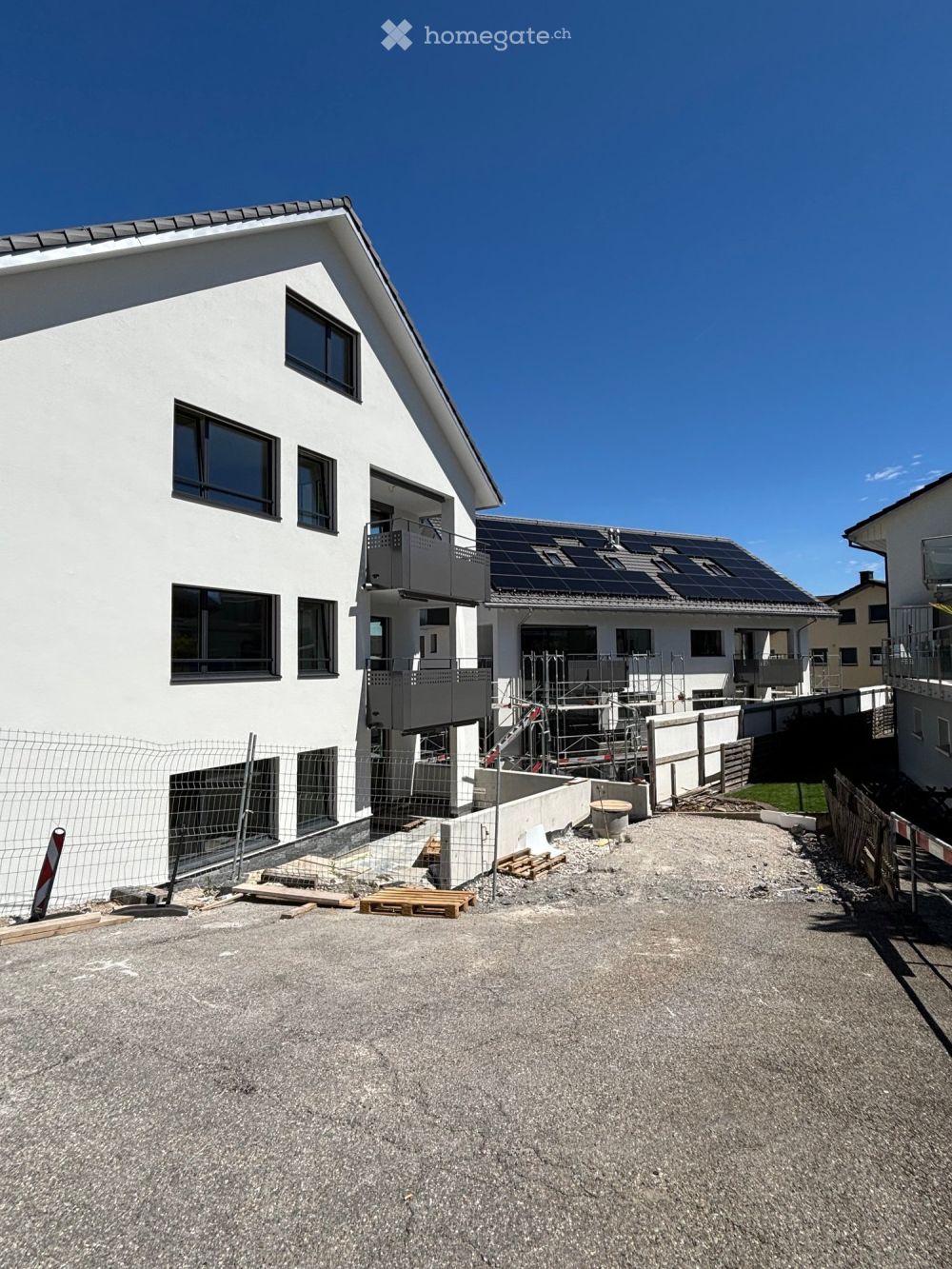 Moderne 1.5-Zimmer-Wohnung in Wollerau – Neubau mit Balkon und schöner Aussicht - Bild 5