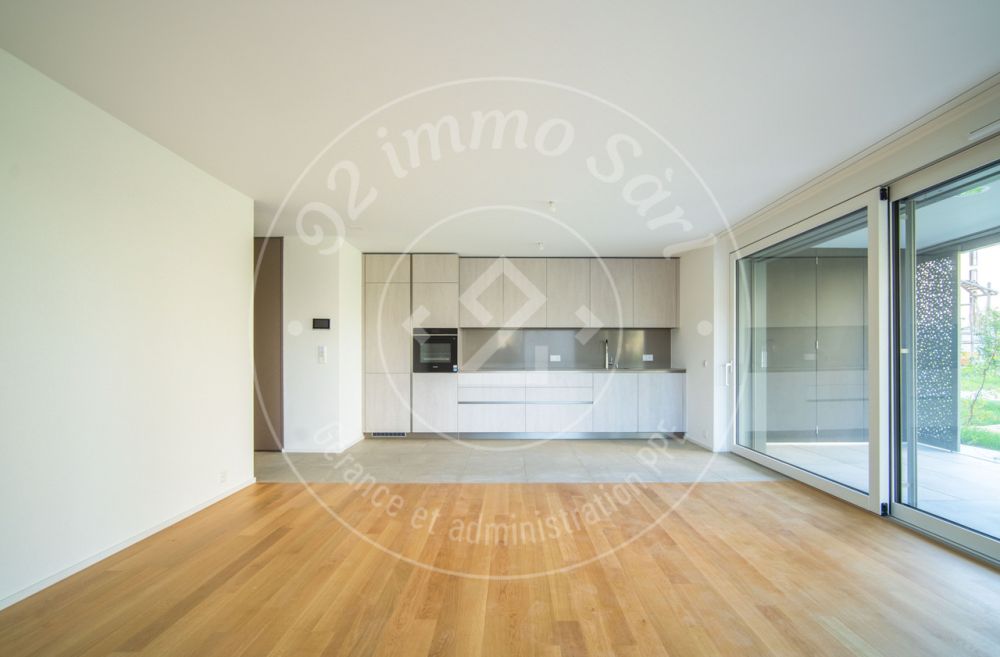 Rare 2.5pces au Rez-de-chaussée avec jardin - Bild 2