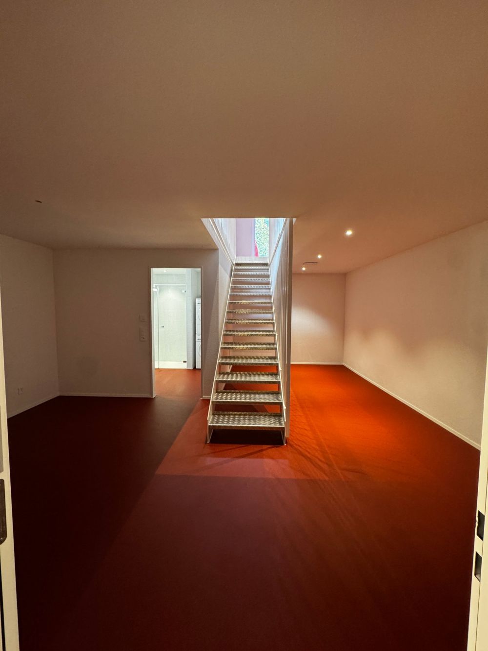 Brandneue 2.5-Zimmer-Duplex-Loftwohnung an der Bernstrasse 58 in Luzern - Bild 7