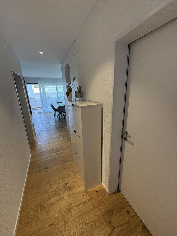 Moderne 2.5-Zimmer-Wohnung mit Terrasse in Schaffhausen - Bild 8
