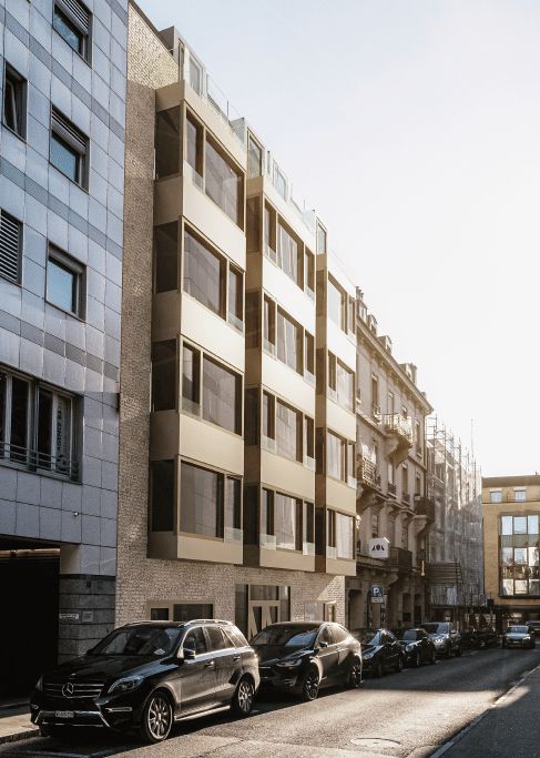 2,5 pièces avec balcon et partiellement meublé - Bild 1