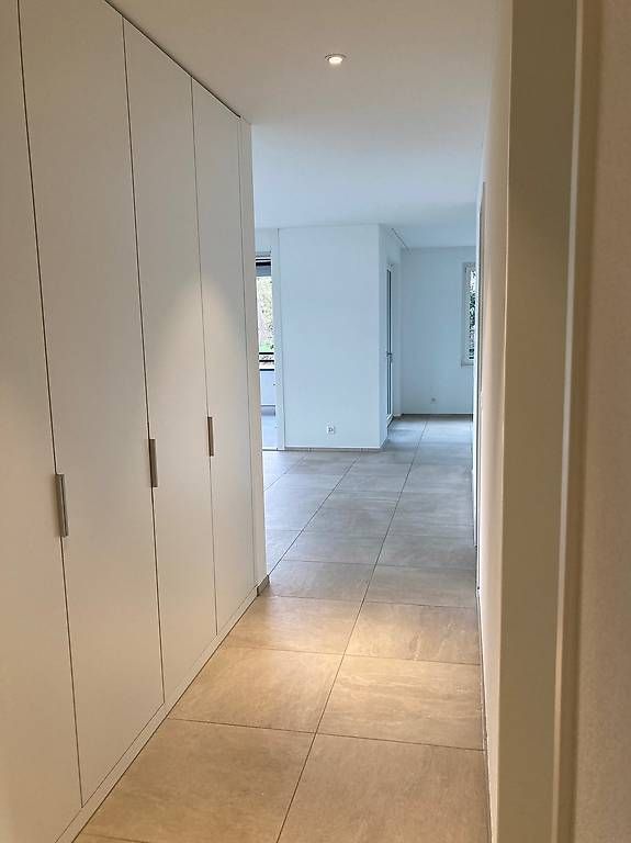Moderne 4,5 Zimmer Neubauwohnung EG mit Garten und Aussicht  - Bild 3