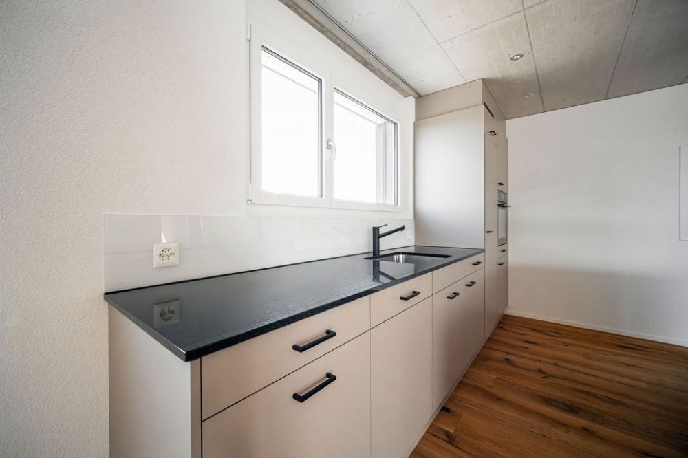 Moderne 4.5-Zimmer-Neubau-Wohnung mit Balkon in Bäriswil - Bild 13
