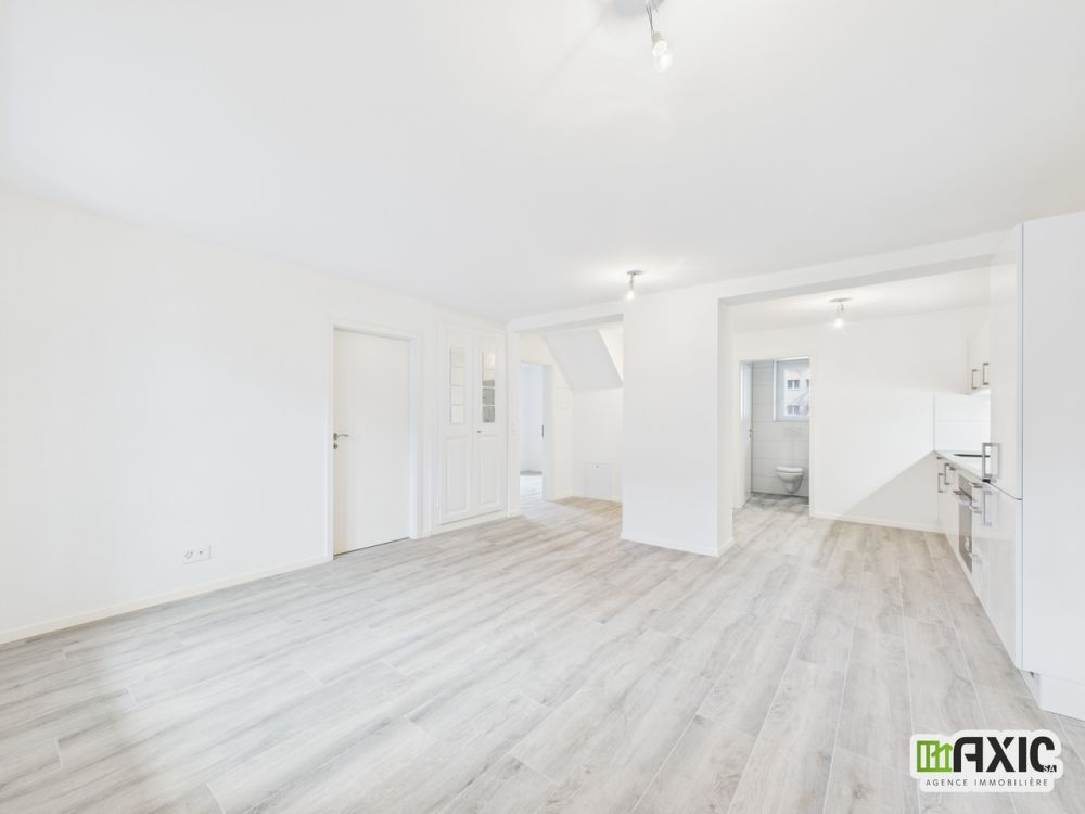 A louer : Appart. de 3.5 pièces entièrement rénové dans petit immeuble - Bild 2