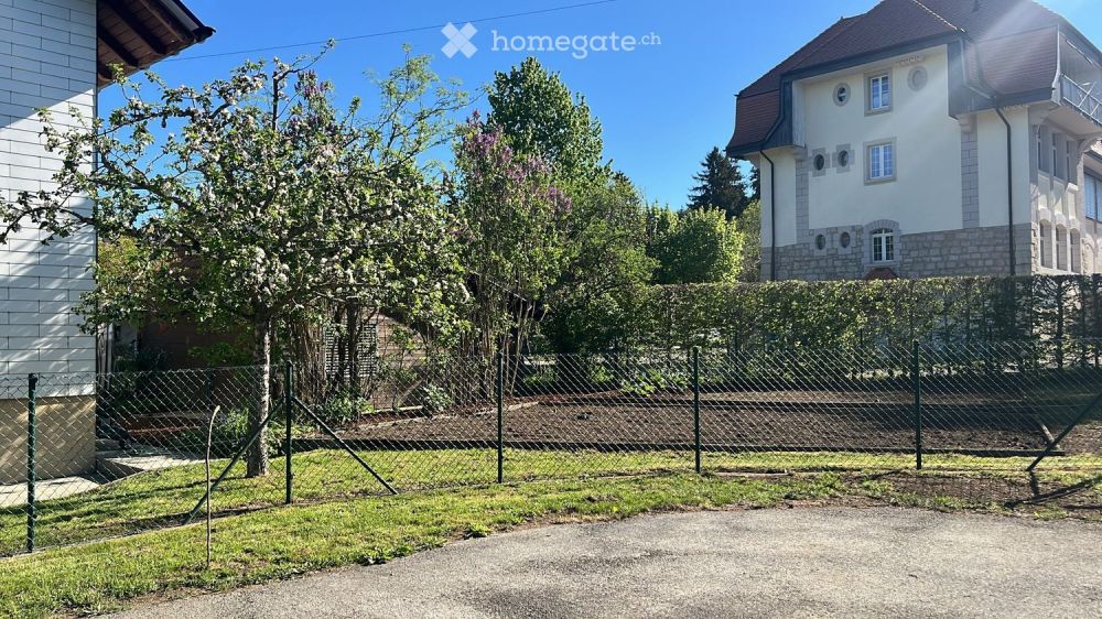 Charmante maison avec grand jardin entièrement clôturé - Bild 3