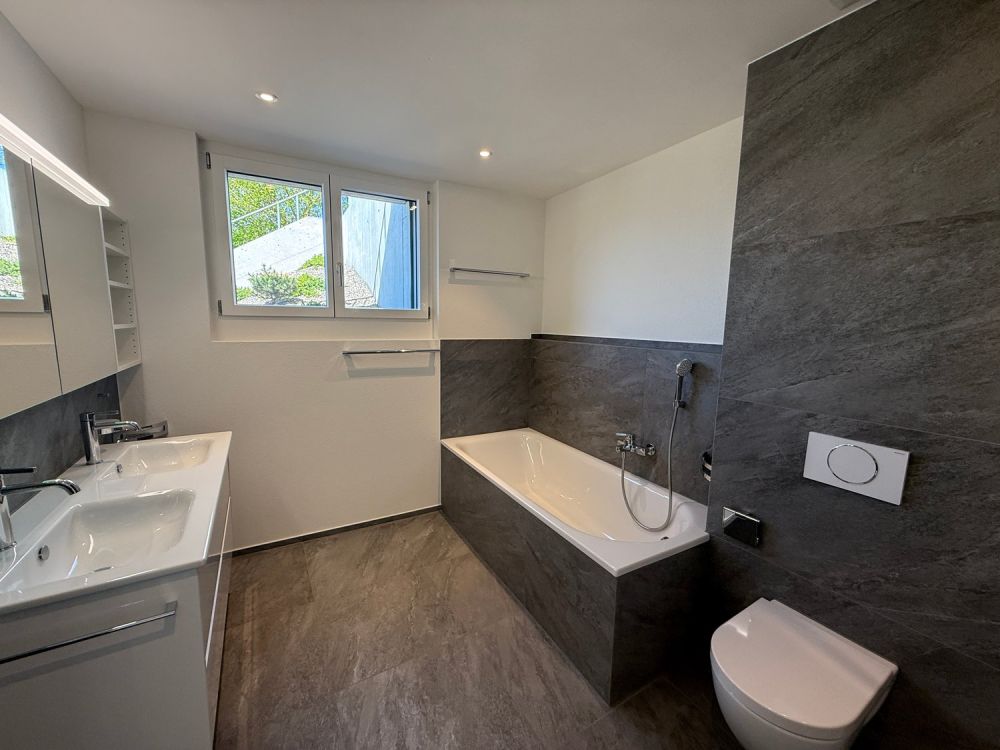 Exklusive Neubauwohnung mit Panorama-Seesicht - Oberhofen am Thunersee - Bild 11