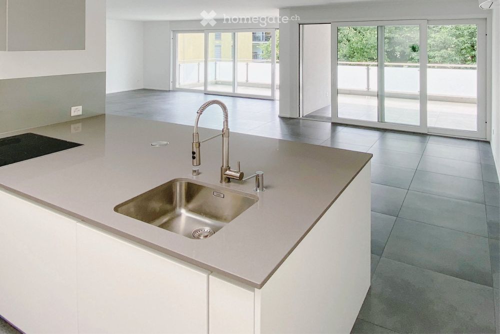 Arbedo, appartamento moderno con grande balcone - Bild 3