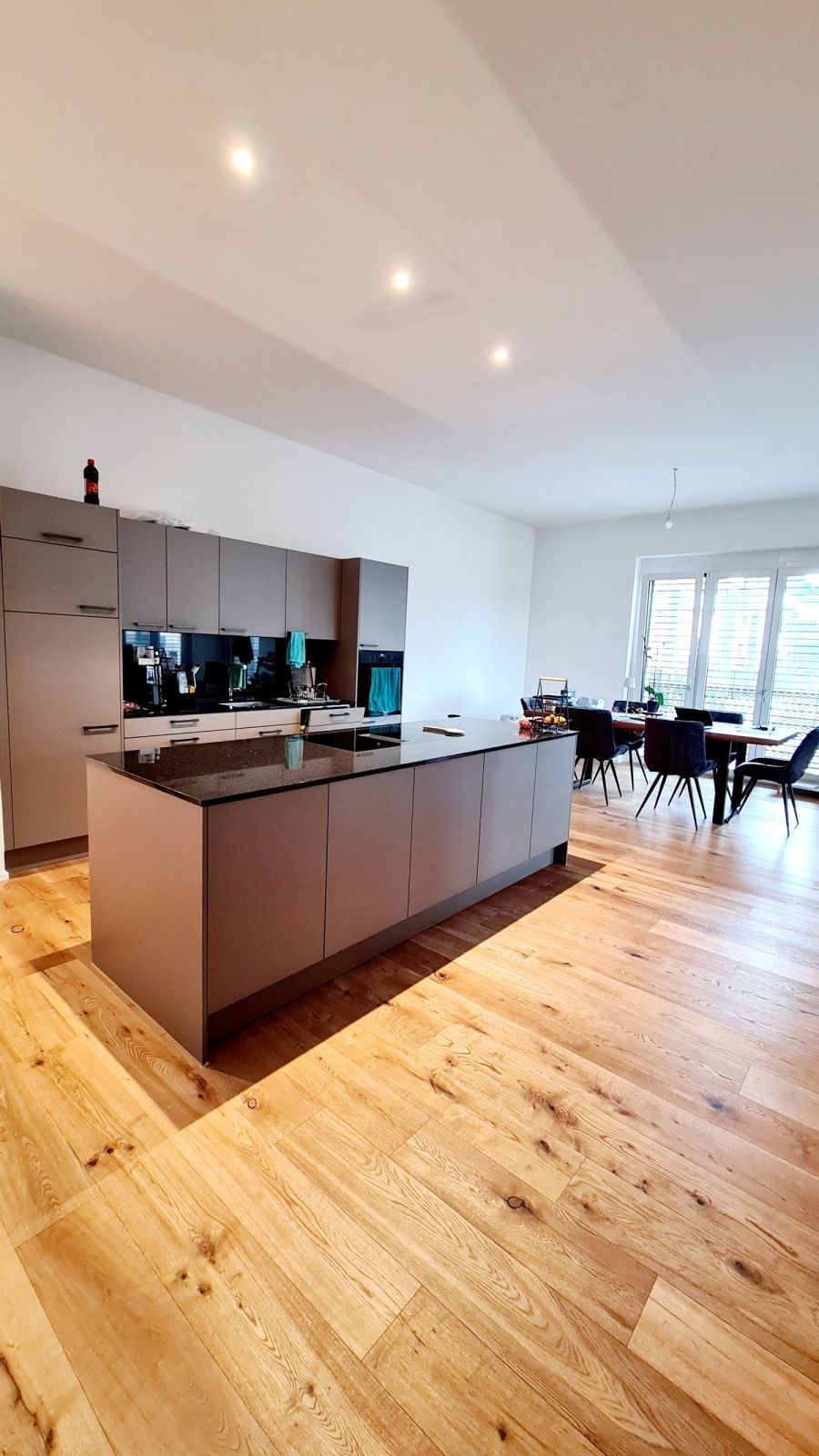 Moderne 4.5-Zimmer-Neubau-Wohnung in Berg TG - Bild 1