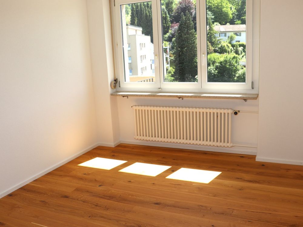 Erstvermietung nach Totalsanierung - grosszügige 2.0 Zi.-Wohnungen mit Balkon - Bild 6