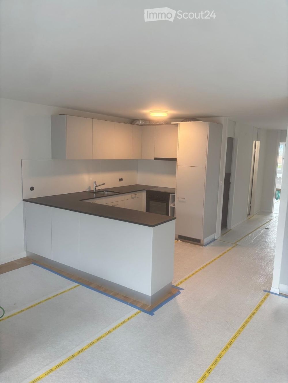 Erstvermietung nach Sanierung - 3.5-Zimmer-Wohnung mit Balkon - Bild 2