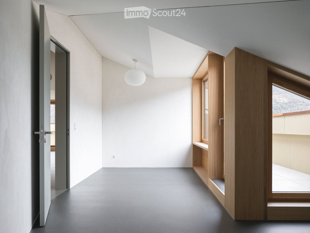 Grosszügige 4½-Zimmer-Attikawohnung im Herzen von Brig – Erstbezug nach Komplettsanierung - Bild 5