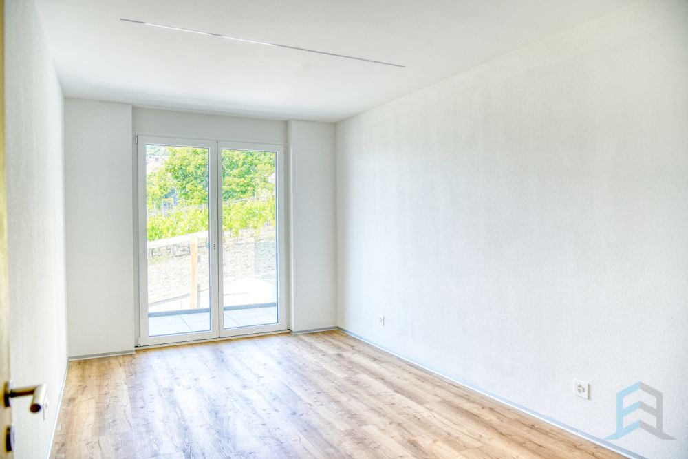 A LOUER - Splendide appartement neuf de 3½ pièces au coeur des vignobles - Appartement Leuk - Chambre 2 / Wohnung Leuk - Zimmer 2 / Appartement Leuk - Room 2