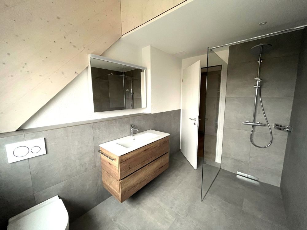 Moderne 3.5-Zimmer-Dachwohnung im Neubau - Bild 3