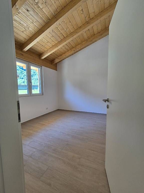 Affittasi villa di nuova costruzione con giardino privato - Bild 8