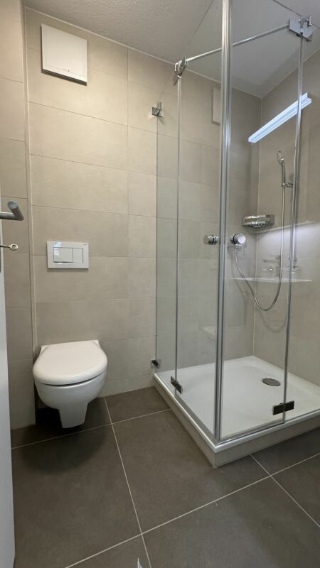 ERSTBEZUG 4.5-Zimmer-Wohnung - totalsaniert - 2 Balkone - ruhige Lage in Solothurn - Bild 7