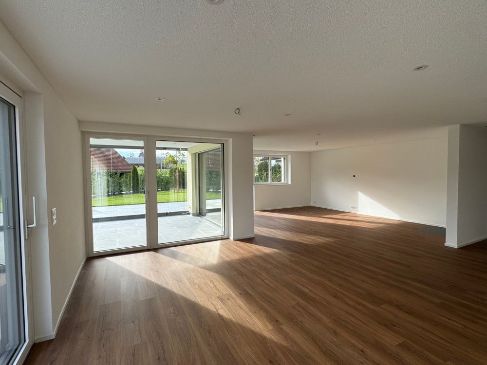 Erstvermietung: Exklusiv saniertes EFH mit Lift und Charme - Bild 10