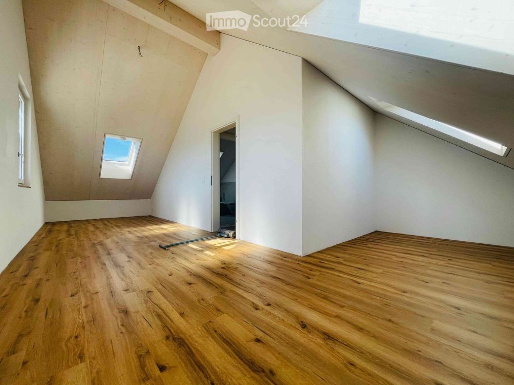 Neubau-Doppeleinfamilienhaus in Aristau – 5.5 Zimmer mit Balkon und Parkplatz - Bild 6
