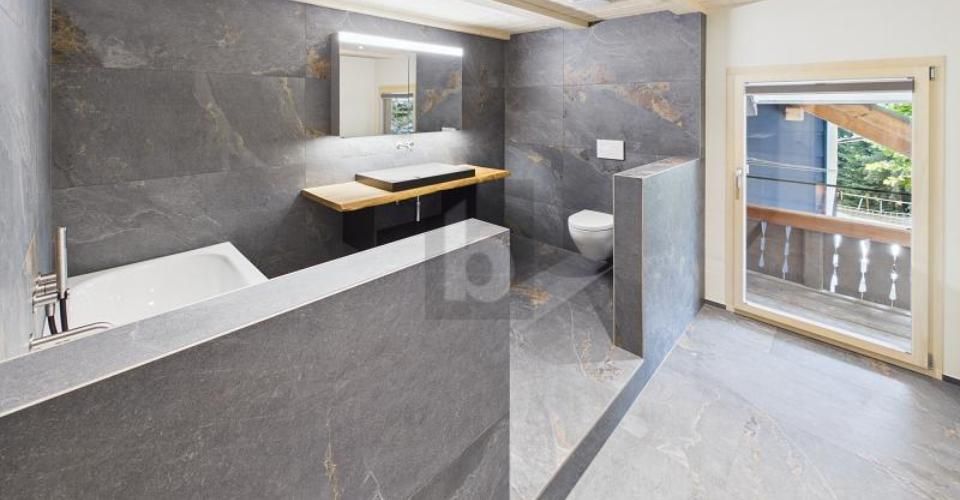 GROSSZÜGIG MIT CHARAKTER, IM EIGENTUMSTANDARD - Appartement 3.5 pièces - image - 3