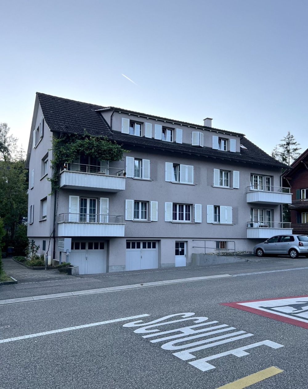 Erstbezug nach Totalsanierung – Moderne 4.5-Zimmer-Wohnung mit Balkon  - Bild 2