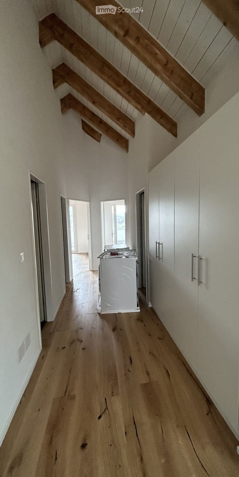 KERNSANIENIERTE UND HOCHWERTIGE 3½-ZI.-WOHNUNG - Bild 9