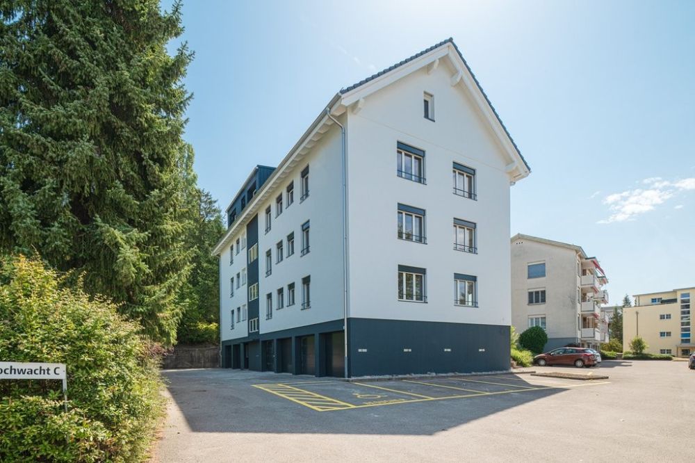 Erstbezug nach Sanierung: Modern Wohnen an ruhiger Lage - Hochwacht_C.png
