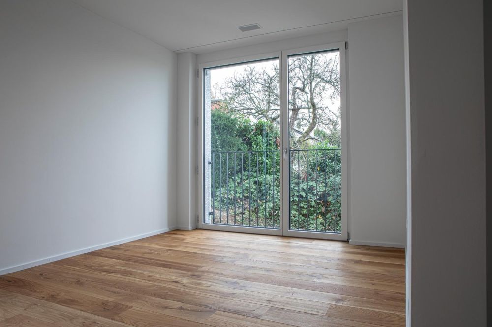 Moderne, helle 4.5-Zimmerwohnung und 1 Reduit  mit einer Topaussicht - Bild 5