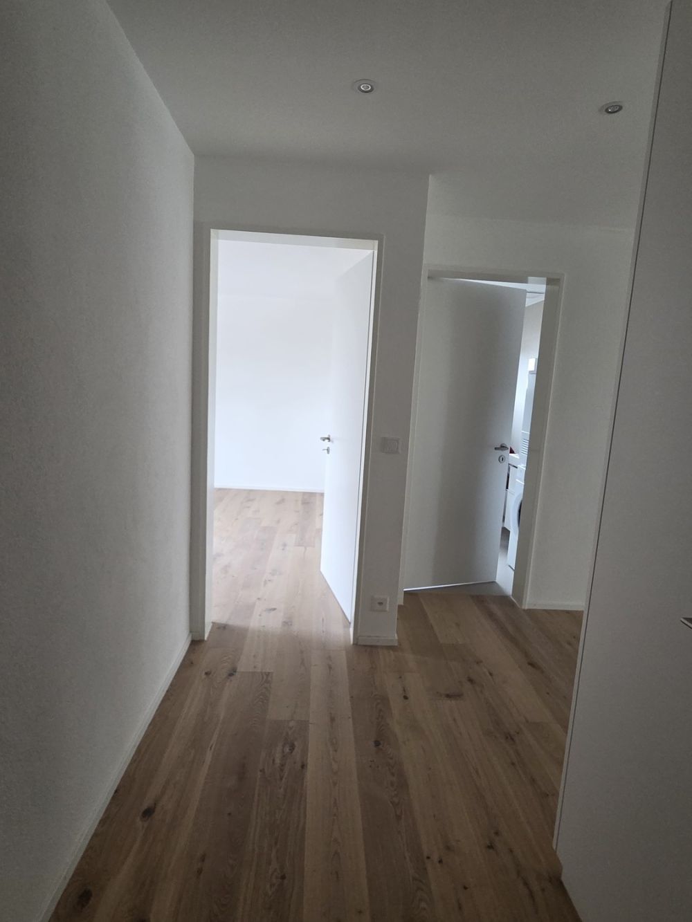 Moderne 3.5 Zimmer Neubau-Wohnung in ruhiger Lage - Bild 7