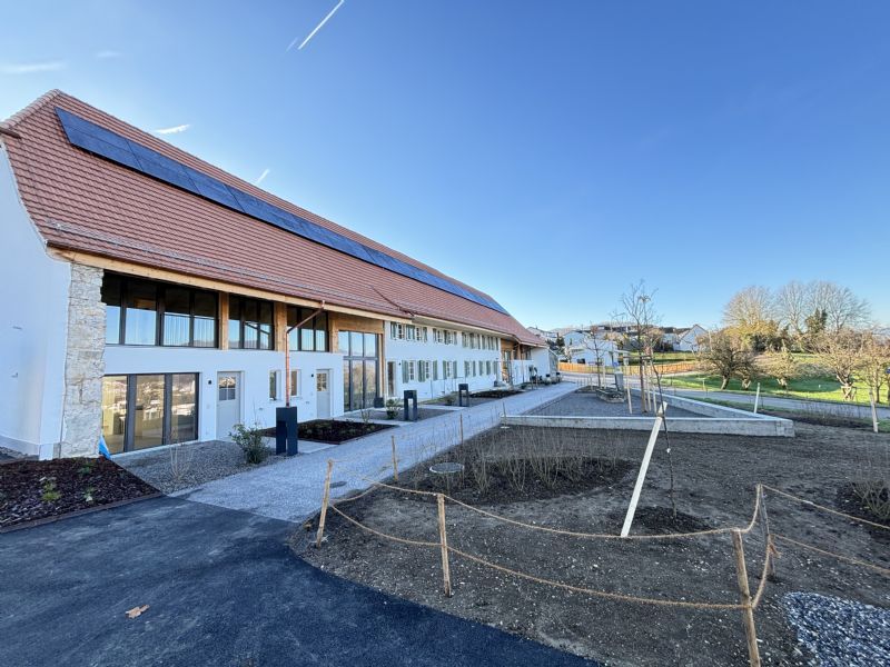 5 Zimmerwohnung auf ehemaligem Bauernhof zu vermieten - Bild 1