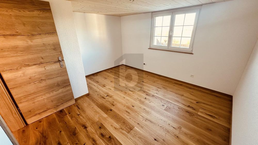 LICHTDURCHFLUTET, MODERN, ERSTBEZUG - Bild 4