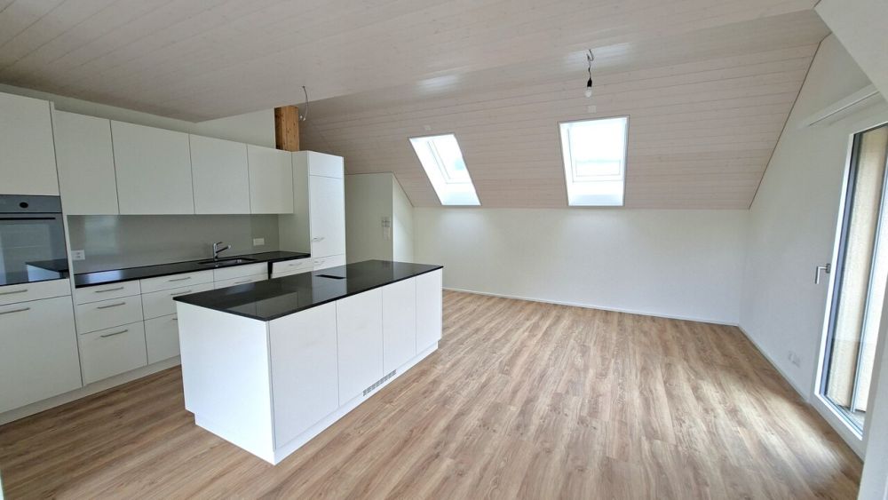 Charmante Dachwohnung im Lindehof Schüpfheim (Erstbezug) - Offener Wohn - und Essbereich