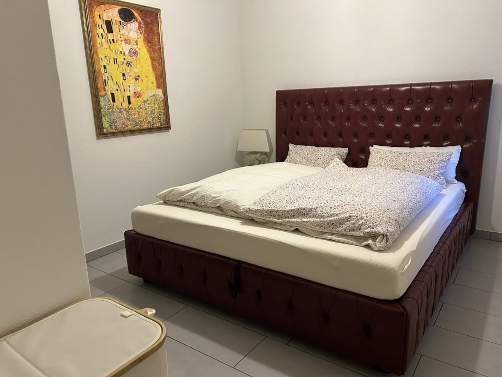 Apartment at the Lake of Lugano - bedroom