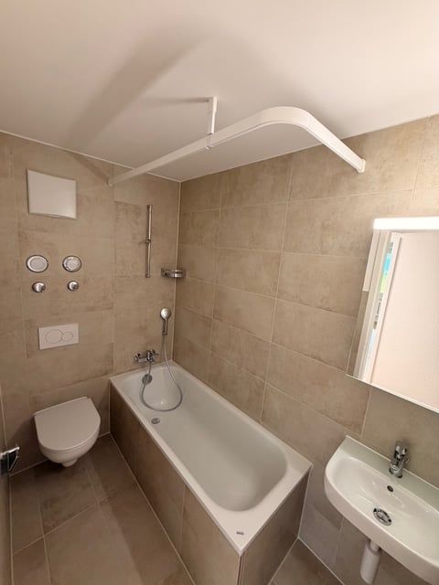 Erstvermietung nach Renovierung – Moderne 1.5-Zimmerwohnung in Trimbach - Bild 4