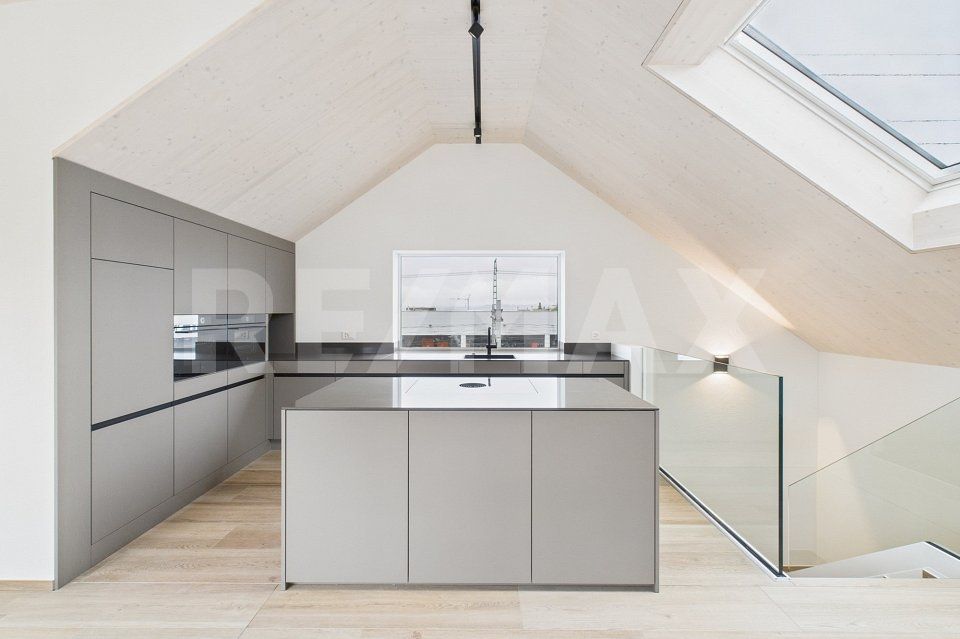 NEUBAU! Superschöne 3.5 Zimmer Dach-Maisonettewohnung mit Balkon in Lachen SZ zu mieten! - Bild 3