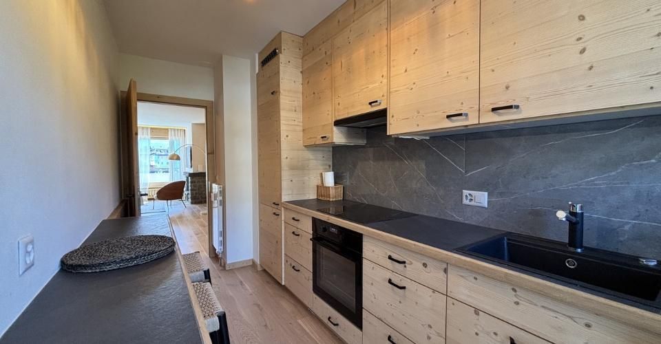Appartement rénové en plein centre de Crans à louer à l'année - Appartement 3.5 pièces - image - 11