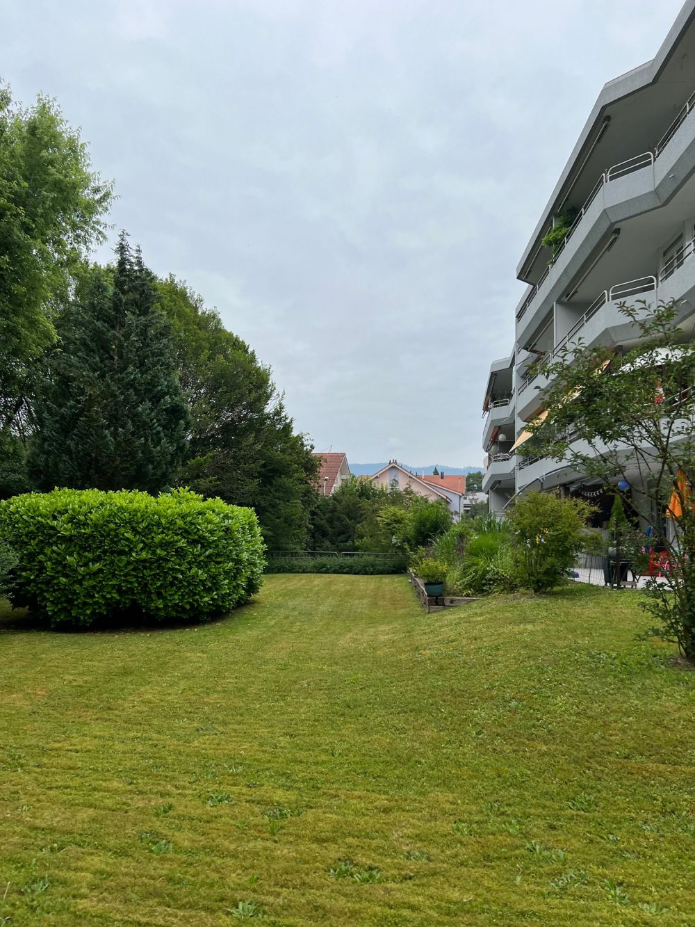ERSTVERMIETUNG nach Sanierung: 4.5-Zi-Wohnung mit Balkon im Eigentumsstandart - Bild 13