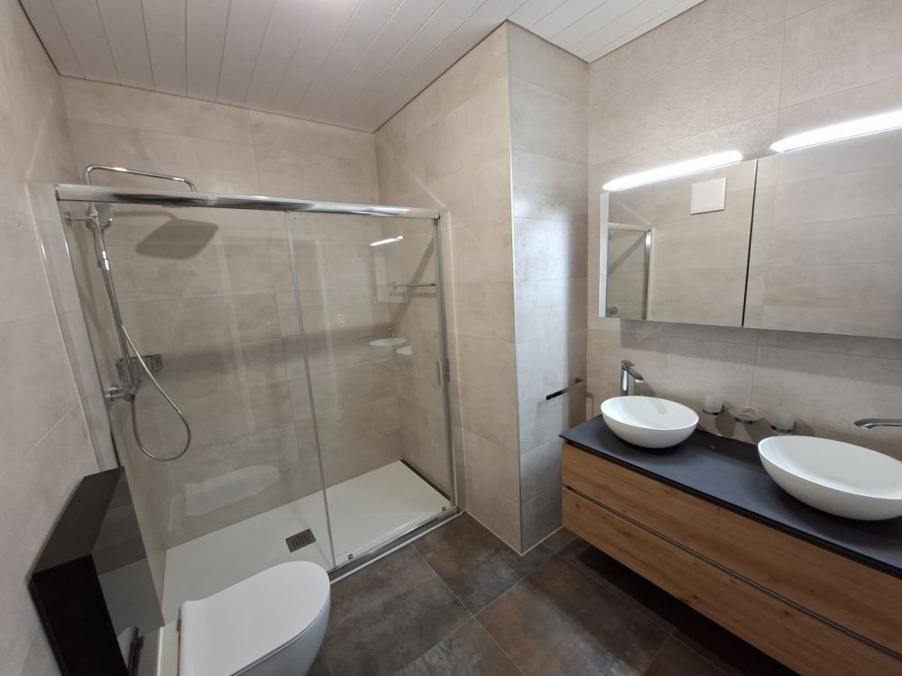 Grand appartement de 4,5 pièces sous les combles et proche de la gare - Bild 4