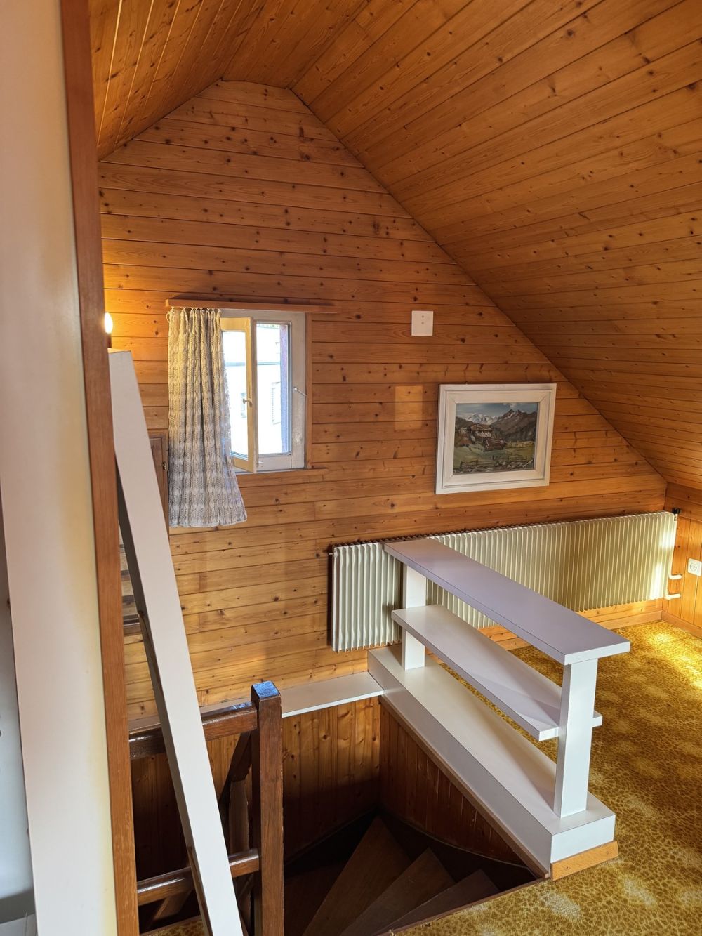 Dachzimmer mit Aussicht in geräumigen WG-Haus - Bild 5