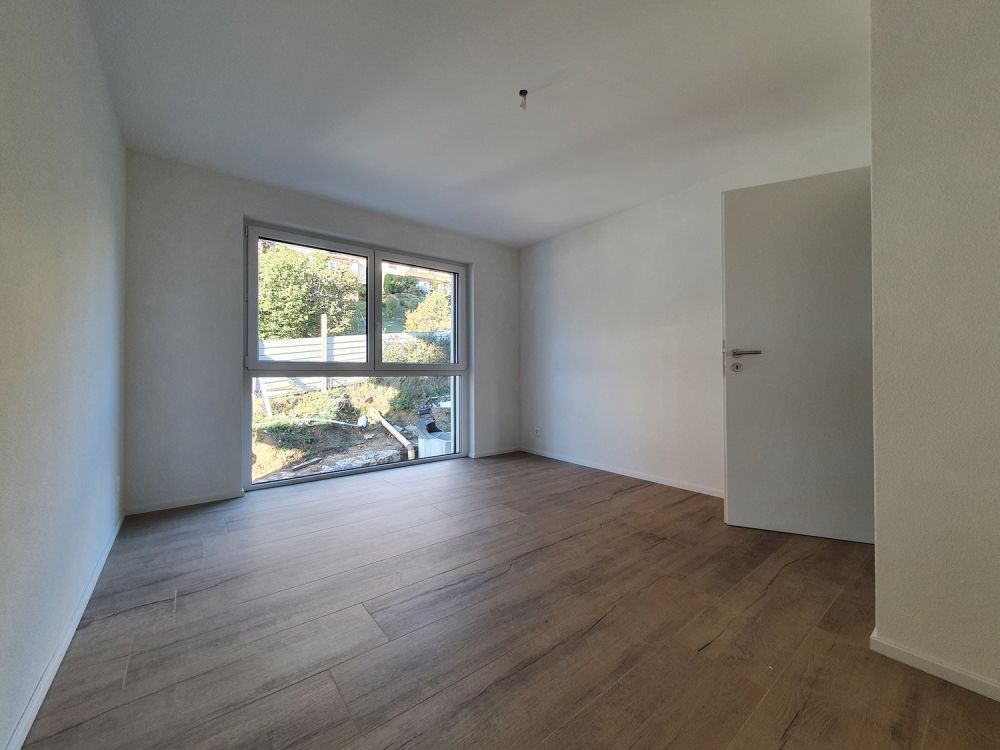 Appartement moderne de 3 pièces avec grand balcon et vue sur le lac. - Bild 5