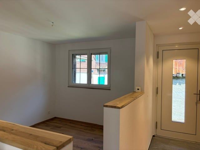 Charmanter Stallneubau in Curaglia, Graubünden - Bild 5